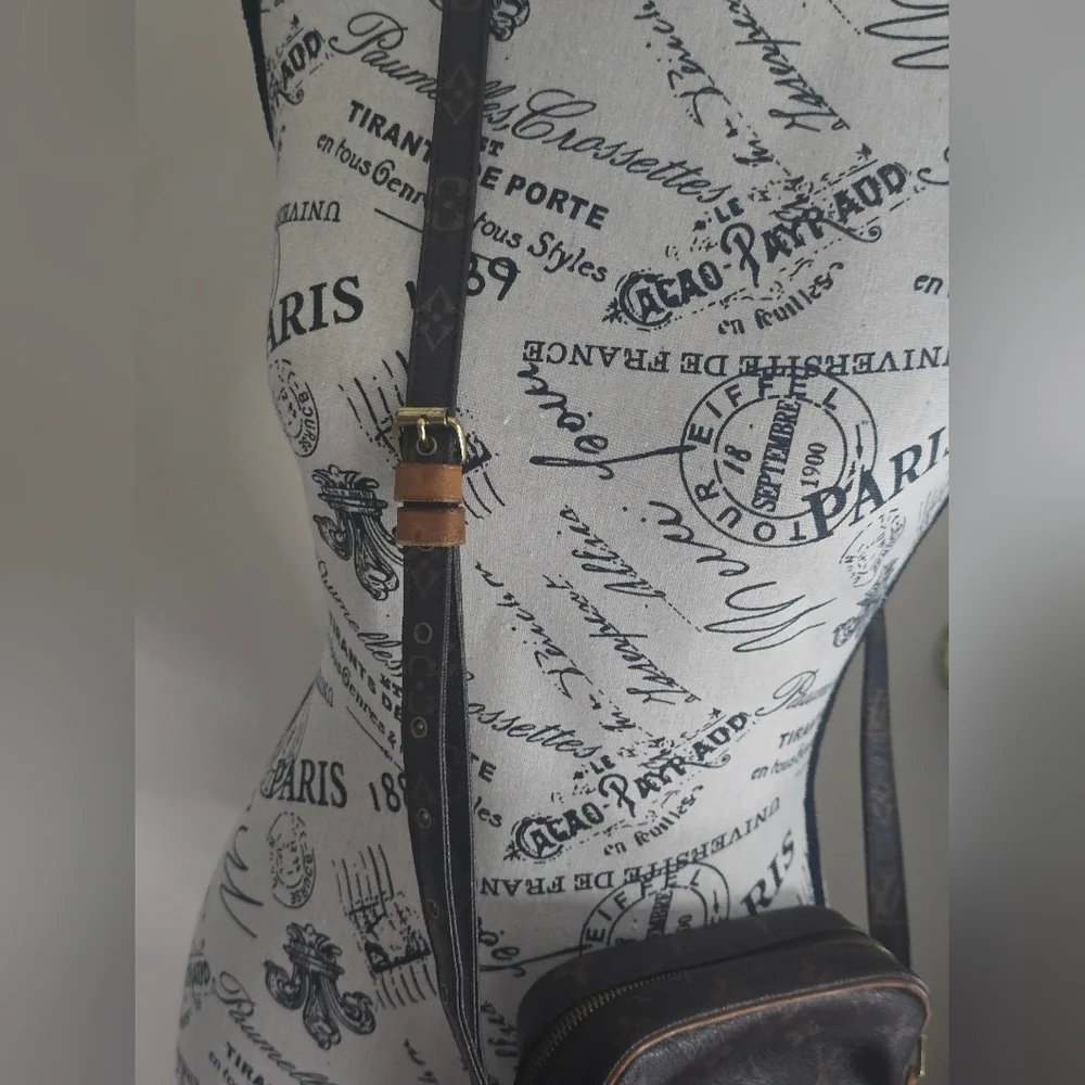 Louis Vuitton Brown Monogram Canvas Crossbody Bag with Tan Trim comes with COA